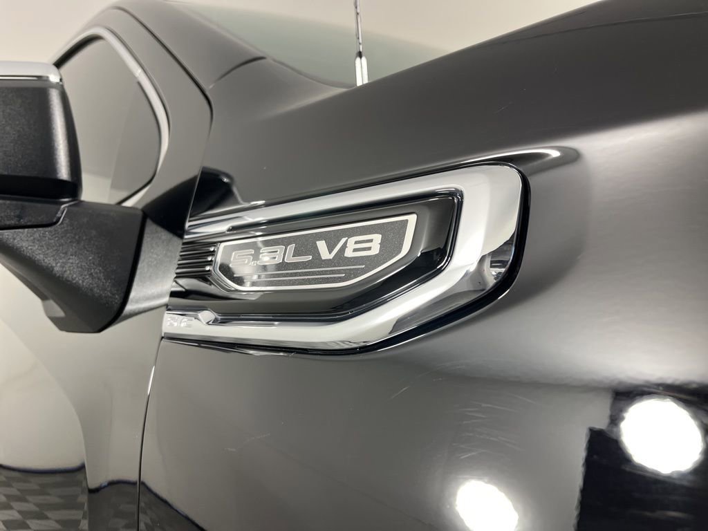 Certified 2025 GMC Sierra 1500 Denali image 12