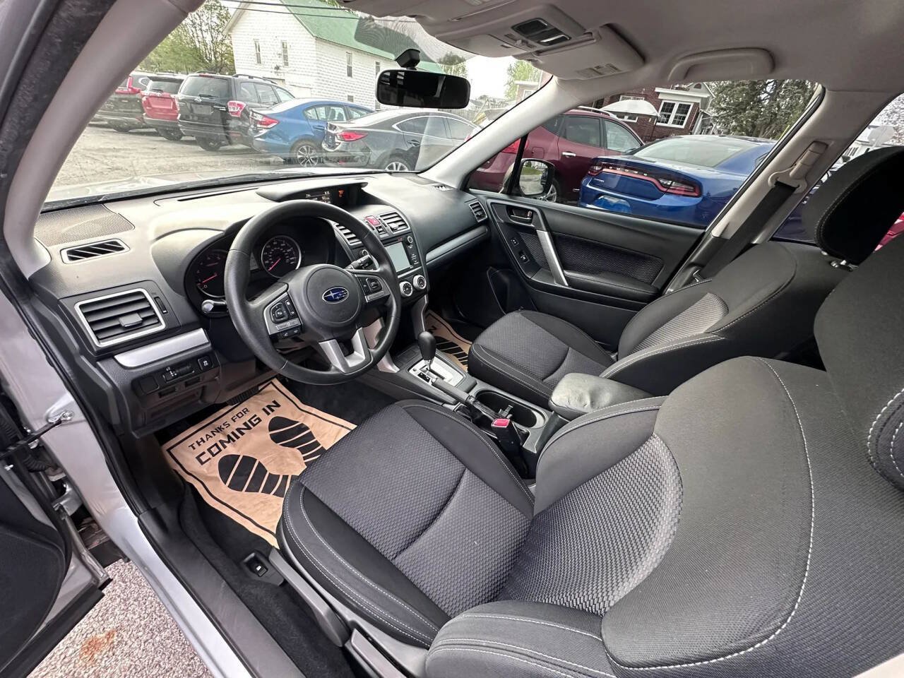 Used 2017 Subaru Forester 2.5i w/ Alloy Wheel Package AWD/4WD image 10