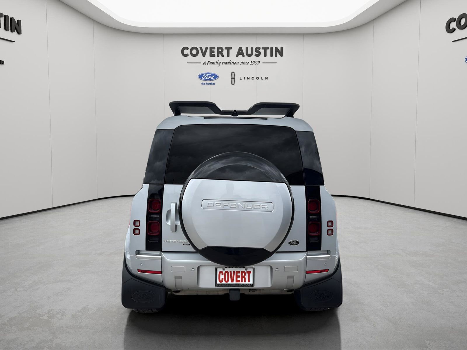 Used 2022 Land Rover Defender 110 XS Edition image 4