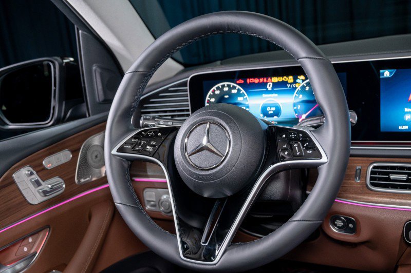 New 2026 Mercedes-Benz GLS 450 450 4MATIC&reg; SUV image 16