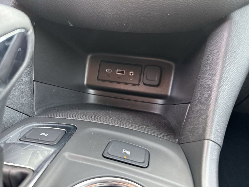Certified 2024 Chevrolet Equinox LT AWD/4WD image 29