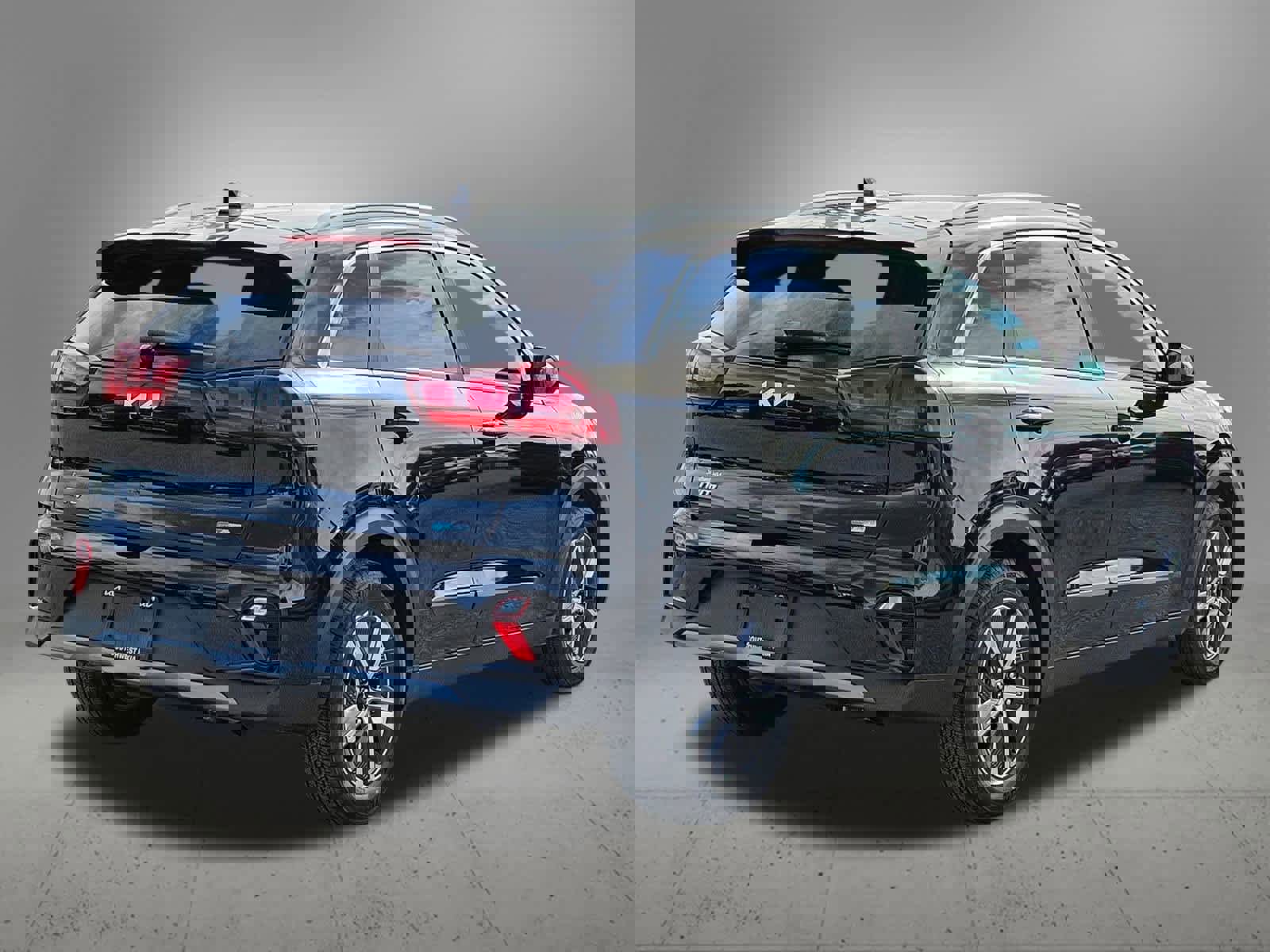 Certified 2022 Kia Niro LXS image 6