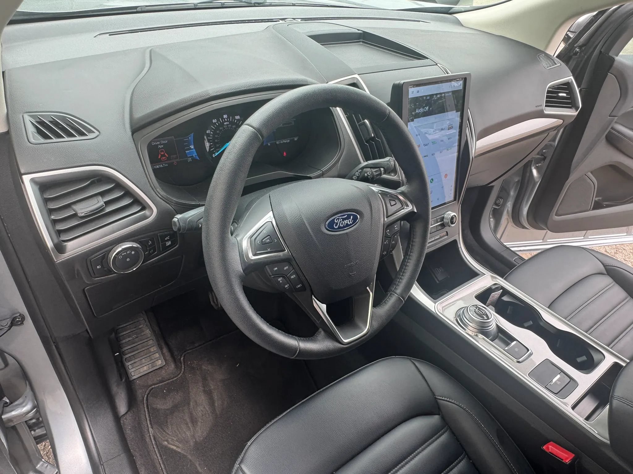 Used 2024 Ford Edge SEL w/ Convenience Package AWD/4WD image 9