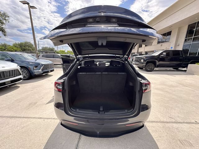 Used 2024 Tesla Model Y Long Range AWD/4WD image 32