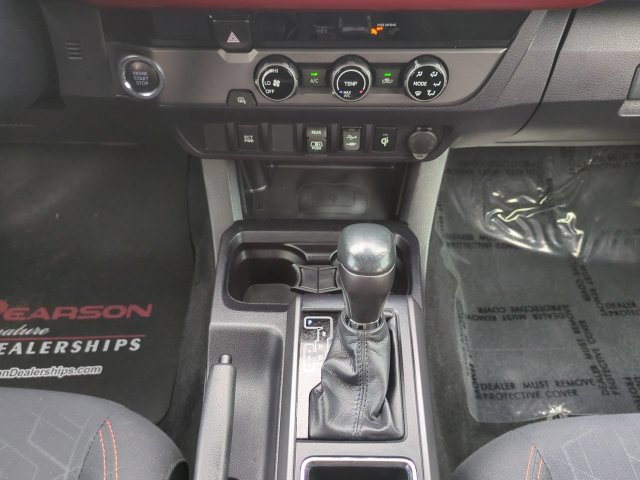 Used 2018 Toyota Tacoma TRD Sport RWD image 19