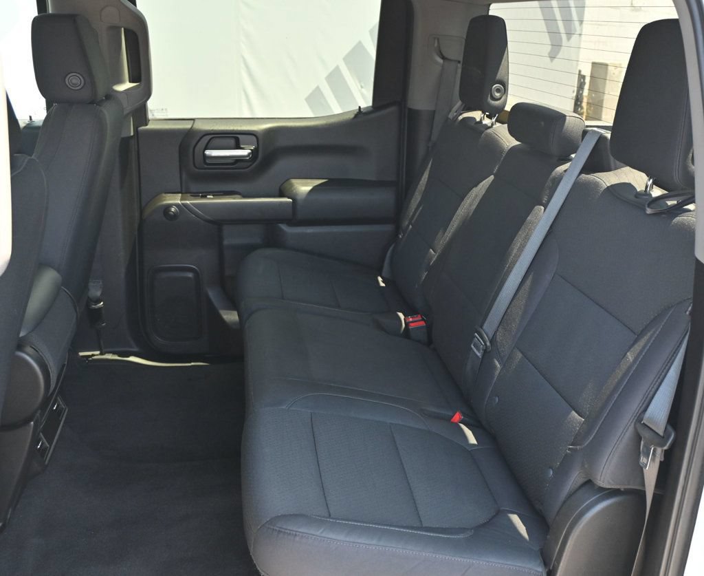 Used 2019 Chevrolet Silverado 1500 Custom w/ Custom Convenience Package RWD image 14