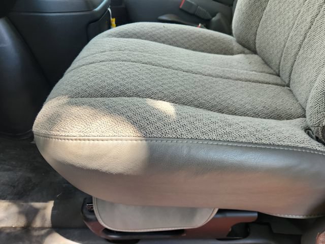 New 2025 Chevrolet Express 3500 w/ Power Convenience Package RWD image 25