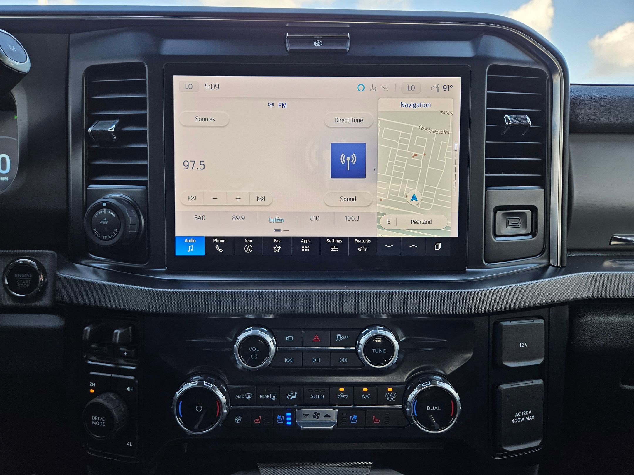 Used 2025 Ford F450 Platinum image 25