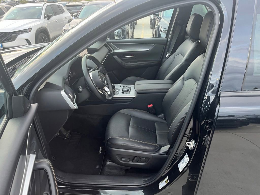 Certified 2024 MAZDA CX-90 Plug-In Hybrid w/ Premium Pkg AWD/4WD image 11