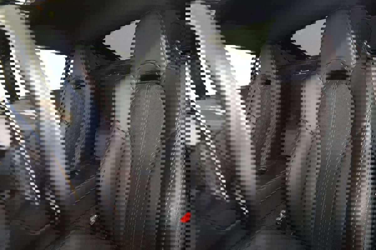 Used 2021 Acura NSX image 40