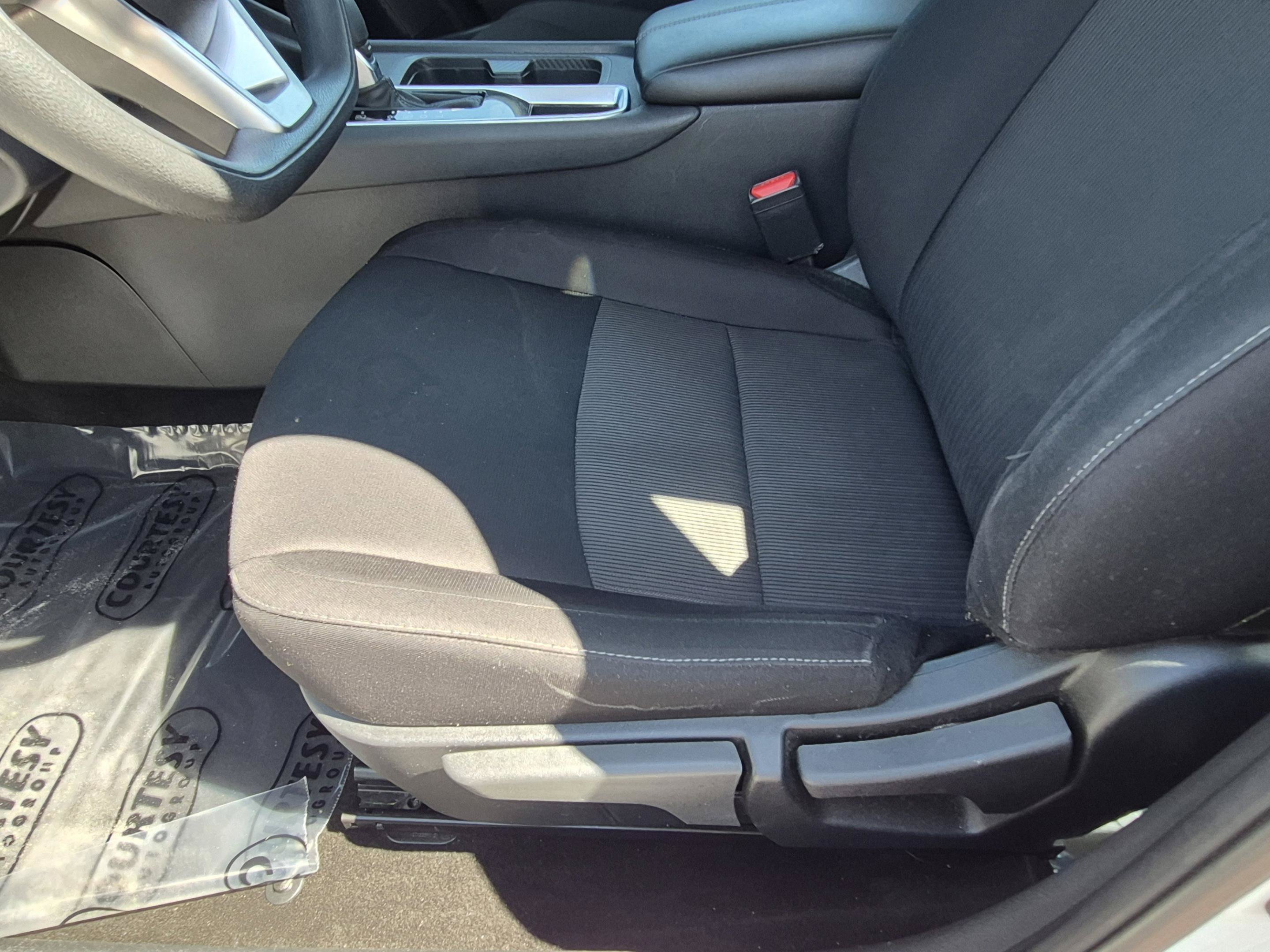 Certified 2024 Nissan Sentra SV FWD image 21