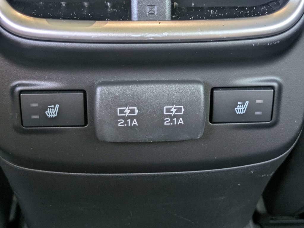 Used 2021 Subaru Outback Touring AWD/4WD image 15