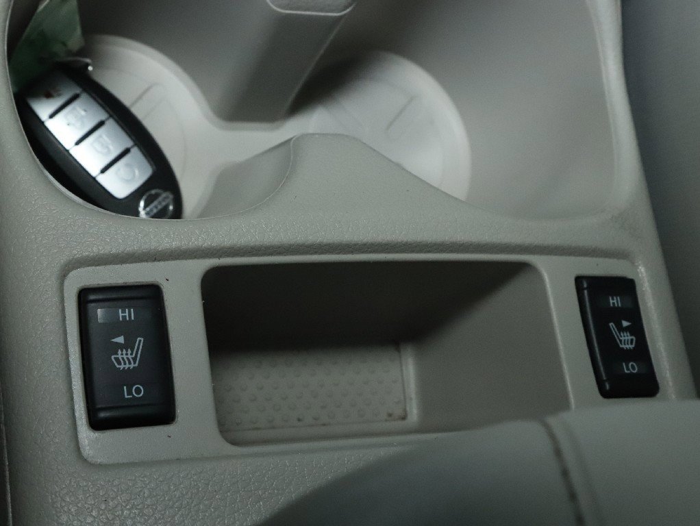 Used 2022 Nissan Rogue Sport SL w/ Premium Package image 29