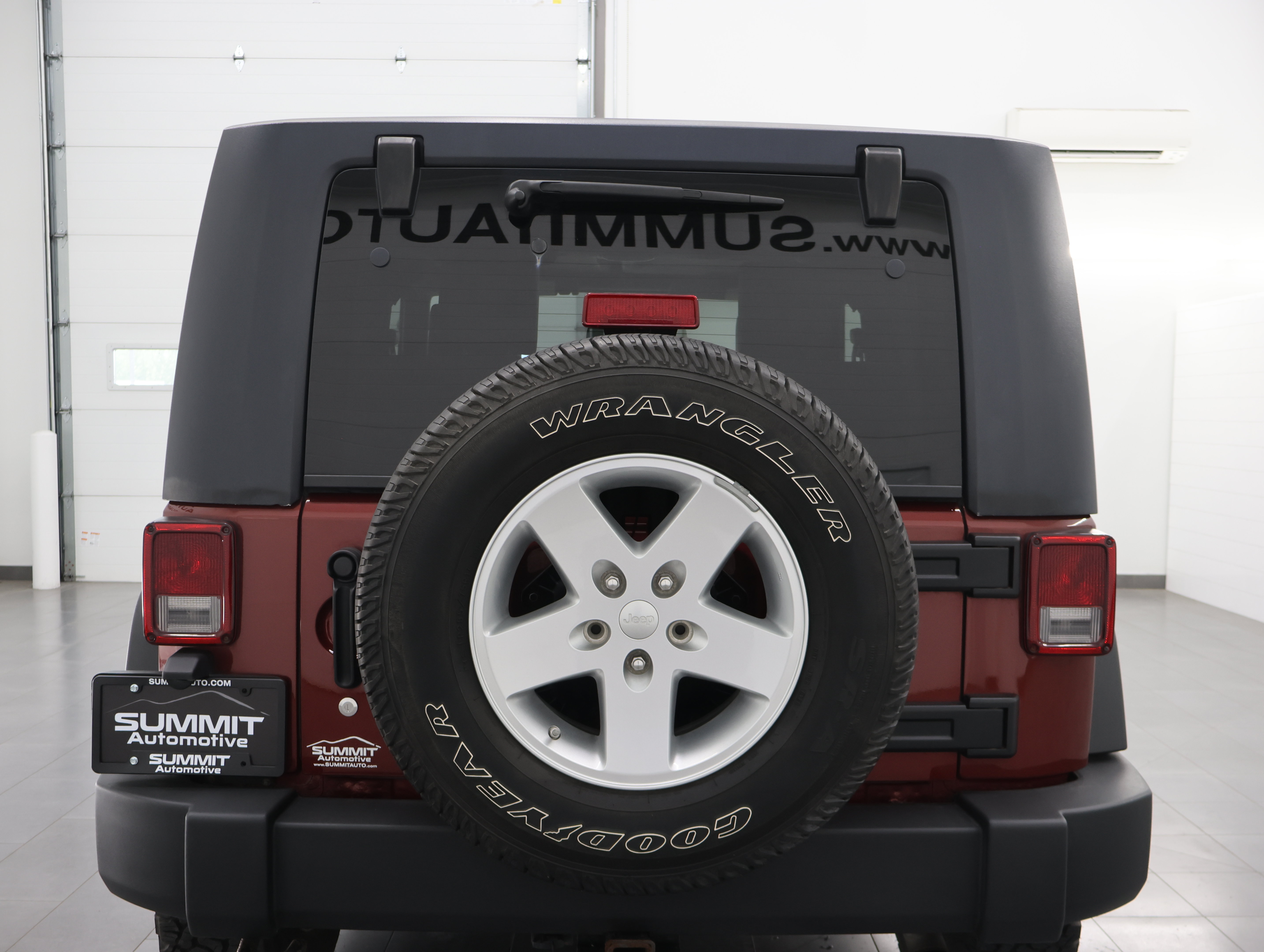 Used 2009 Jeep Wrangler X AWD/4WD image 22