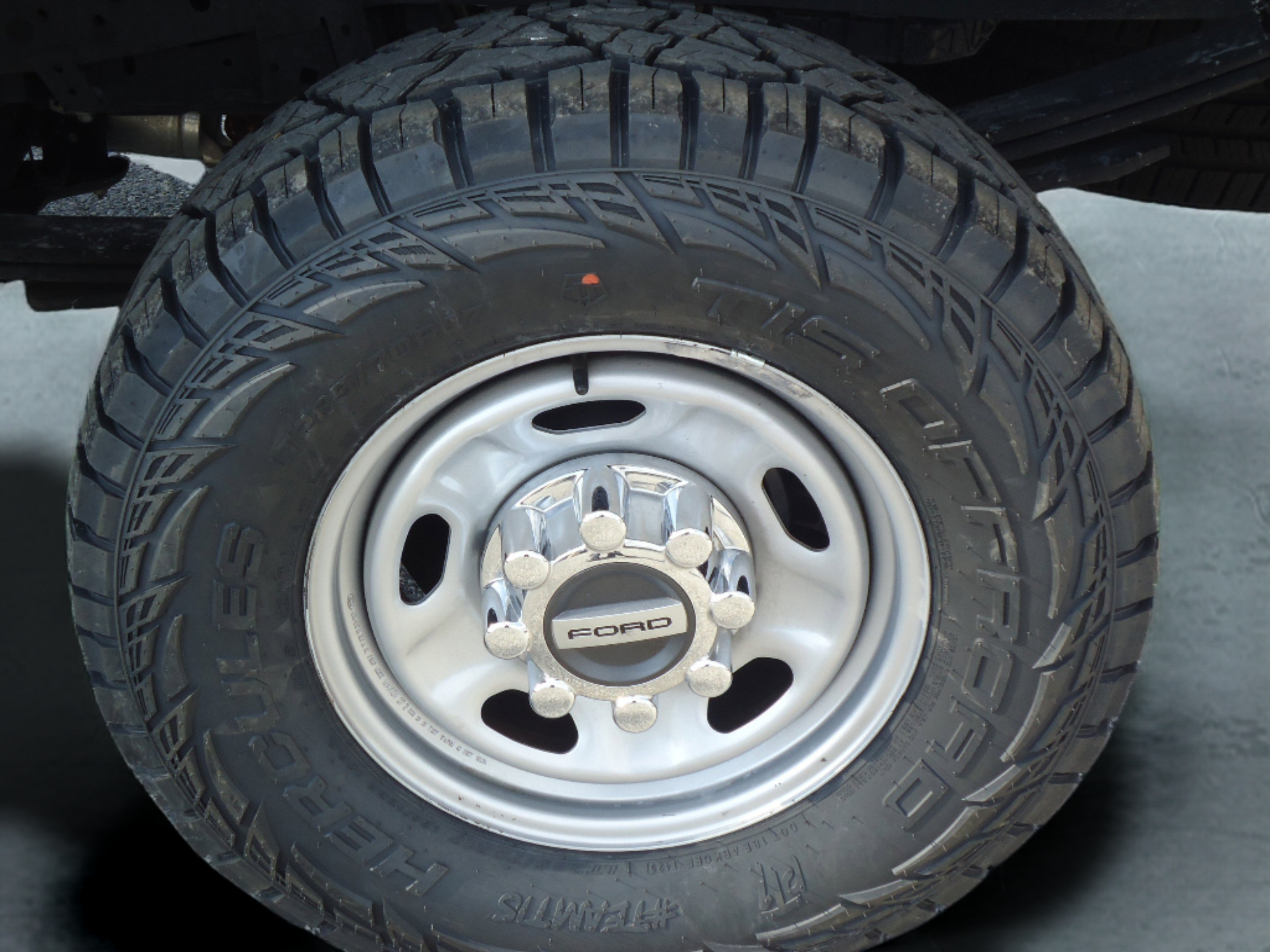 Used 2023 Ford F250 XL w/ XL Off-Road Package AWD/4WD image 9