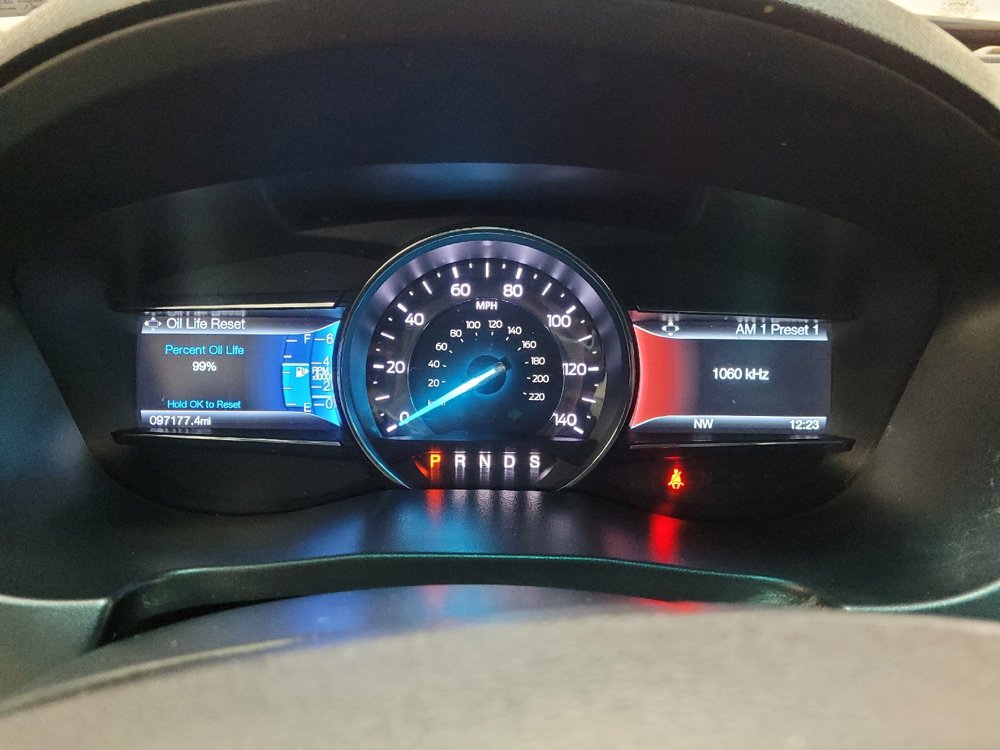 Used 2016 Ford Explorer XLT w/ Equipment Group 202A image 23