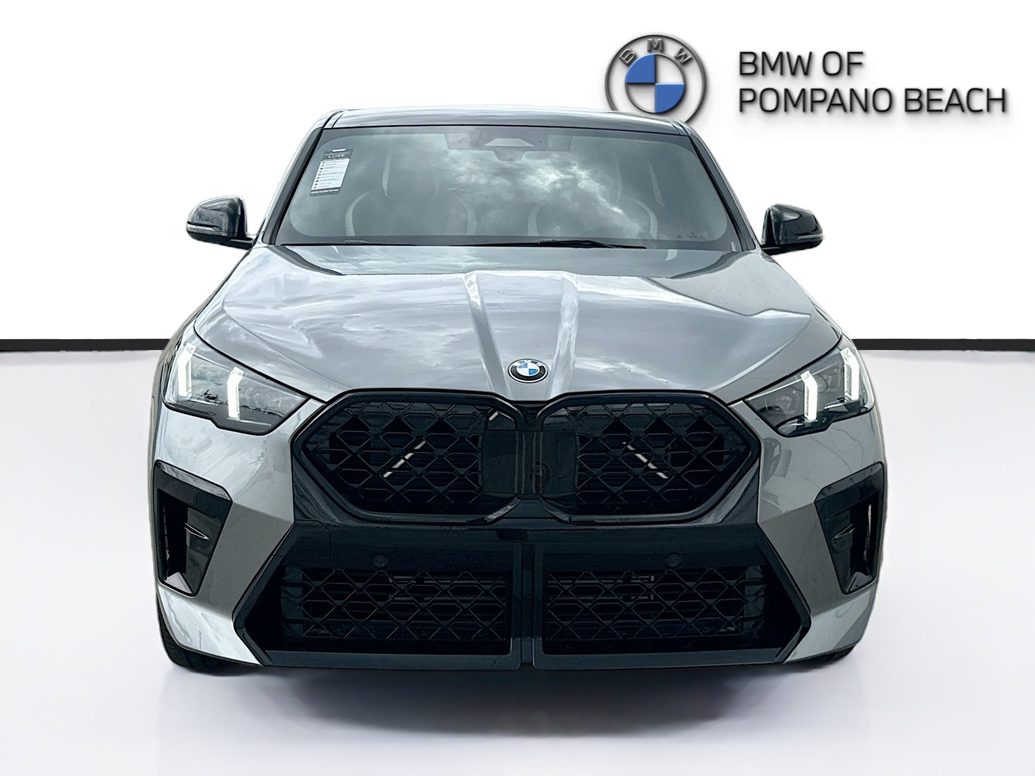 New 2026 BMW X2 xDrive28i w/ M Sport Package AWD/4WD image 2