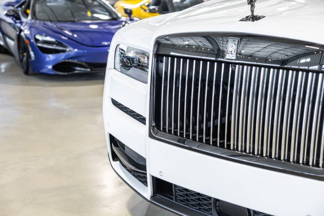 Used 2022 Rolls-Royce Cullinan Black Badge AWD/4WD image 11