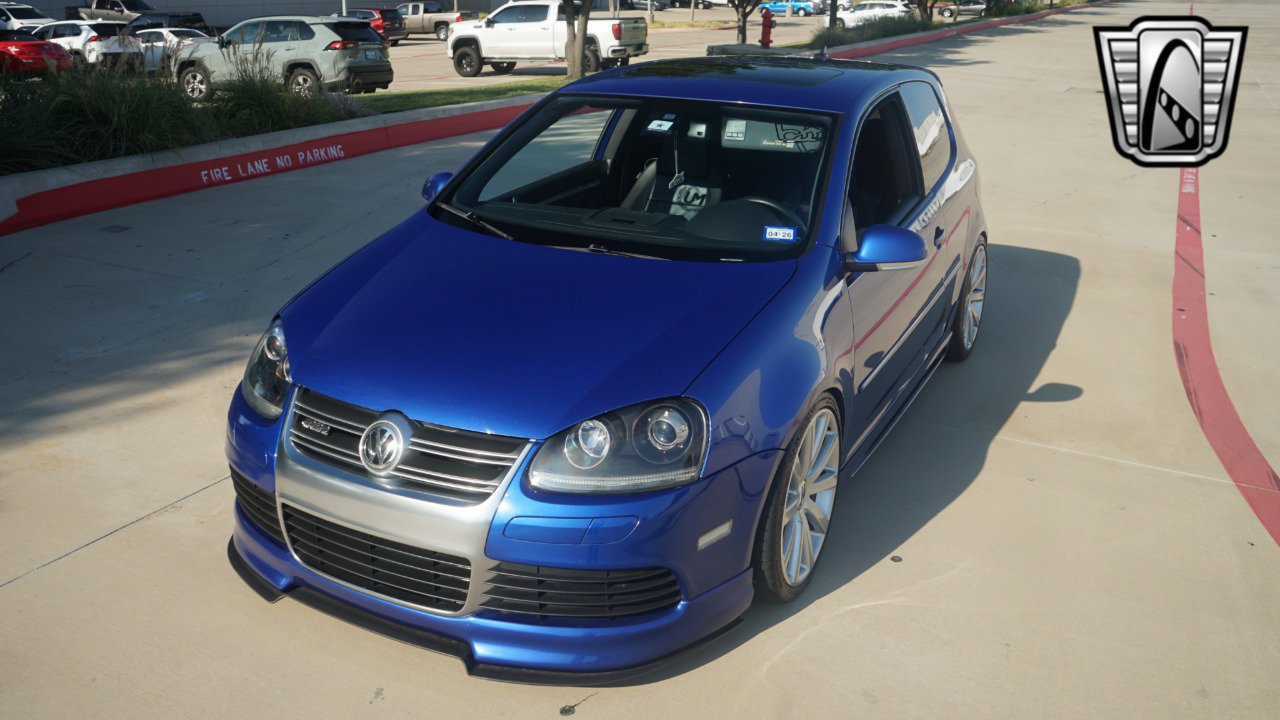Used 2008 Volkswagen R32 image 2