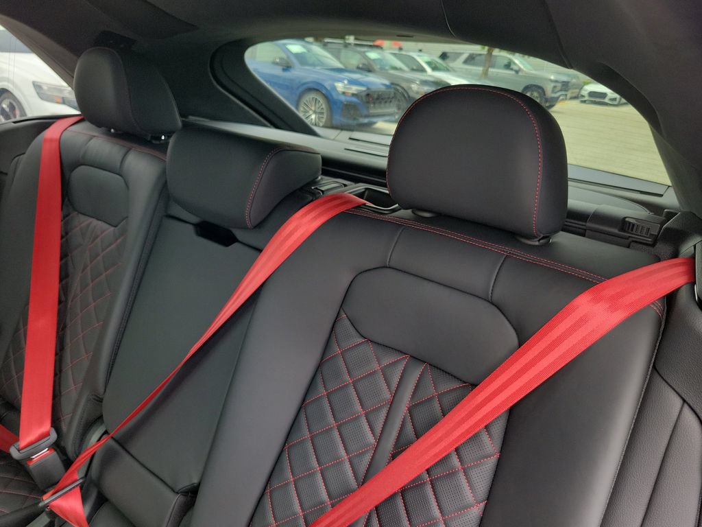 New 2026 Audi SQ8 Prestige AWD/4WD image 26