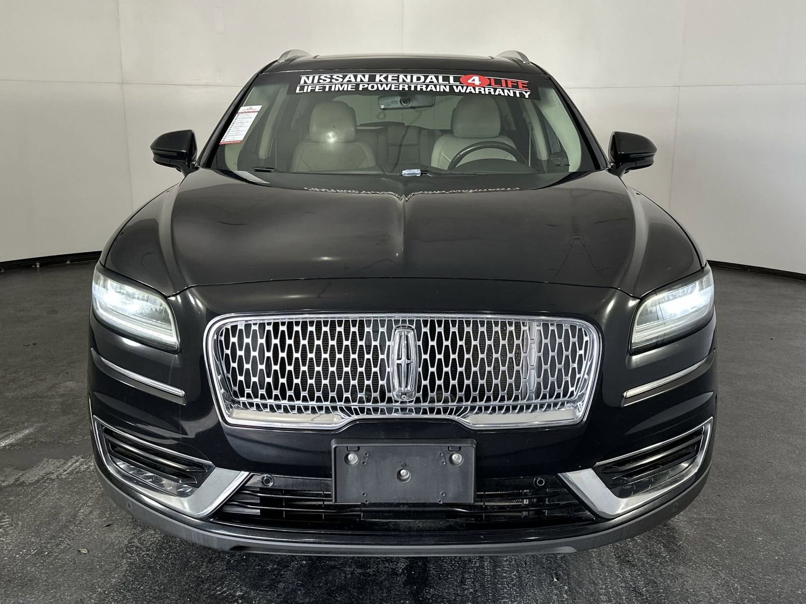 Used 2019 Lincoln Nautilus Reserve image 3