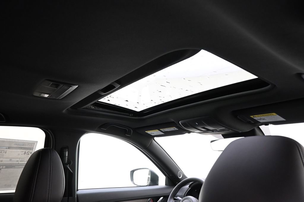 New 2025 MAZDA CX-5 Signature image 17