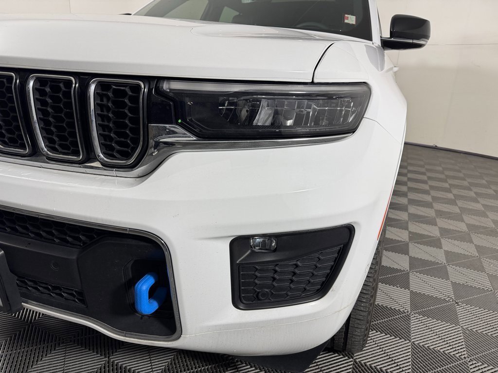 Used 2023 Jeep Grand Cherokee Overland w/ Rear Seat Video Group I image 10