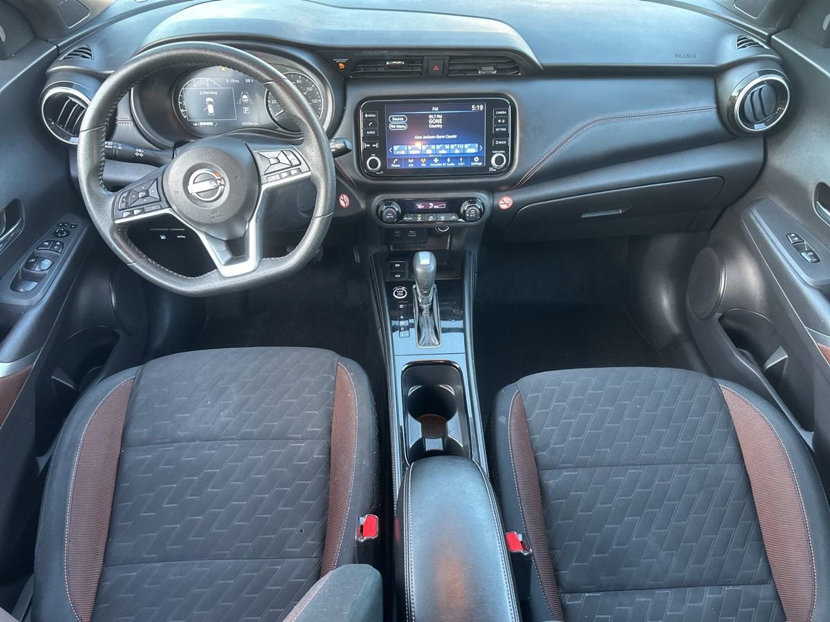 Used 2024 Nissan Kicks SR image 18