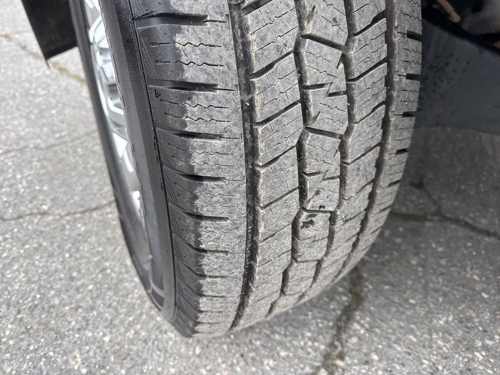 Used 2023 Ford F250 Lariat w/ Chrome Package image 35