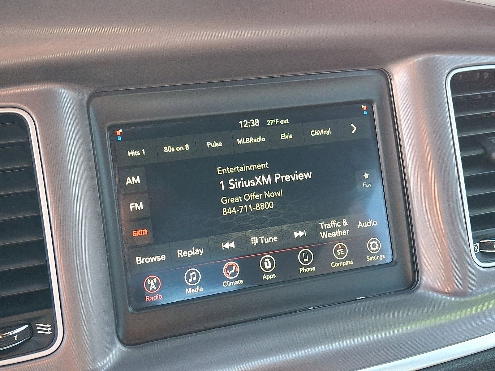 Used 2022 Dodge Charger SXT image 17