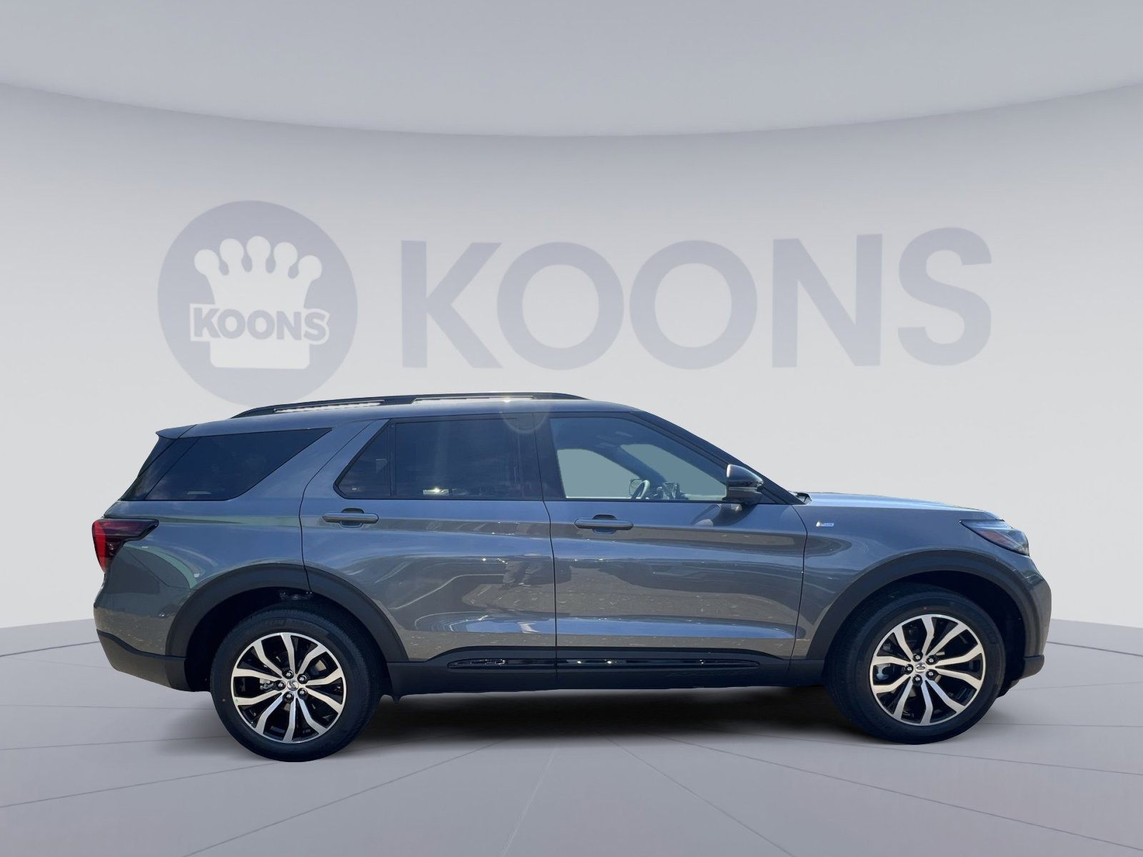 New 2026 Ford Explorer ST-Line image 17