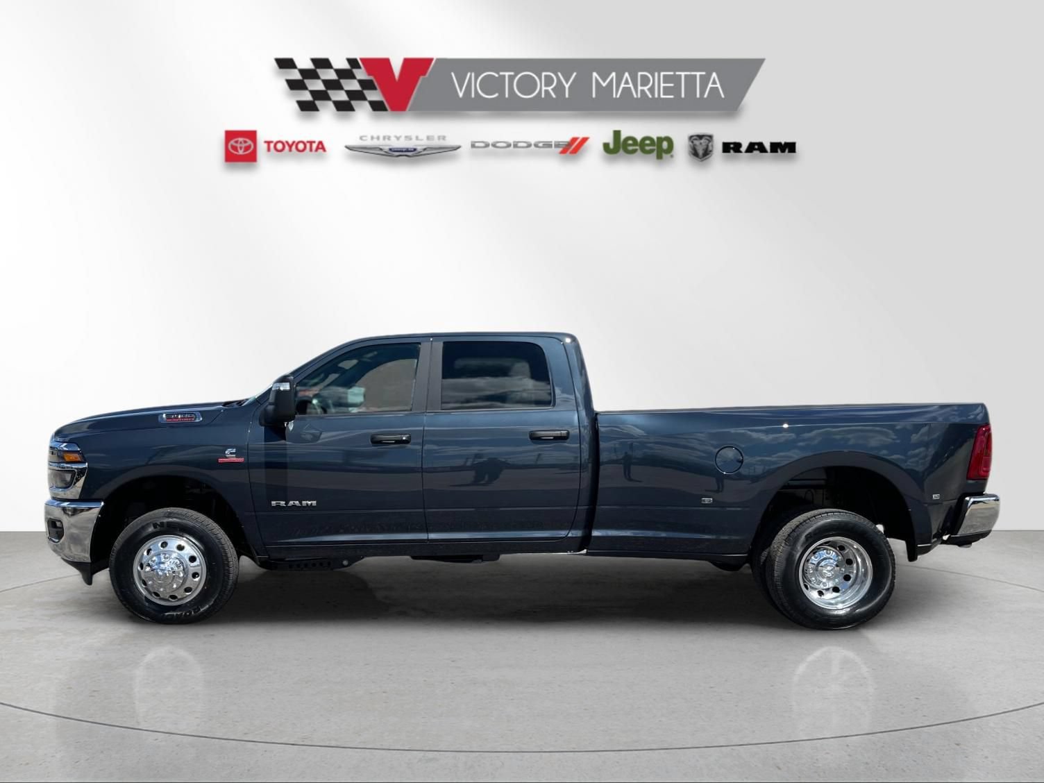 New 2026 RAM 3500 Big Horn AWD/4WD image 2