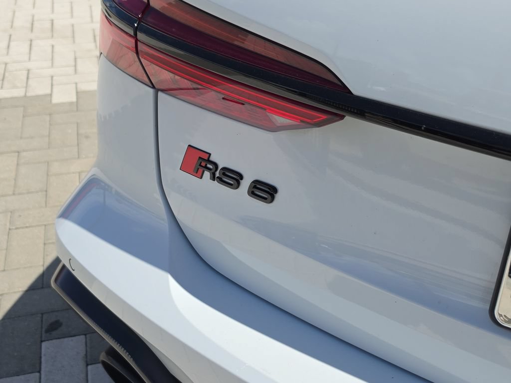 Used 2025 Audi RS 6 performance AWD/4WD image 5