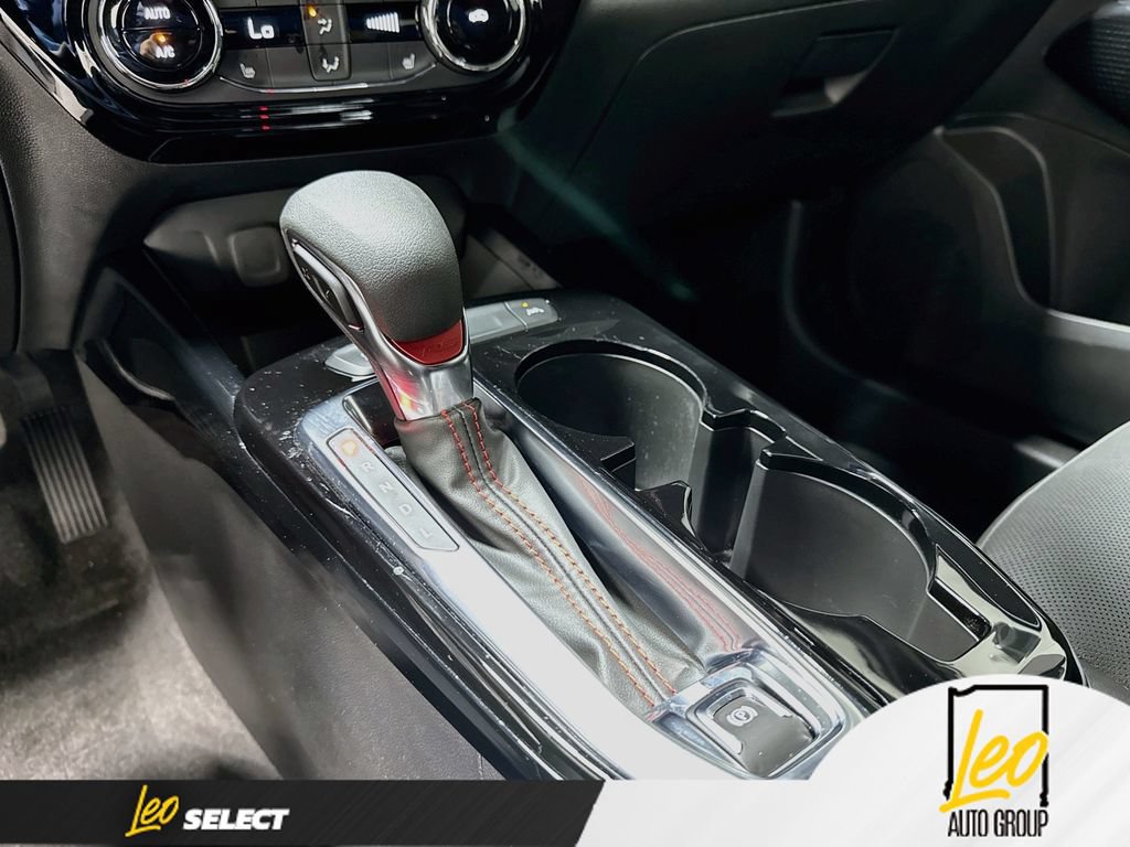 Used 2024 Chevrolet Trax RS w/ Driver Confidence Package FWD image 19