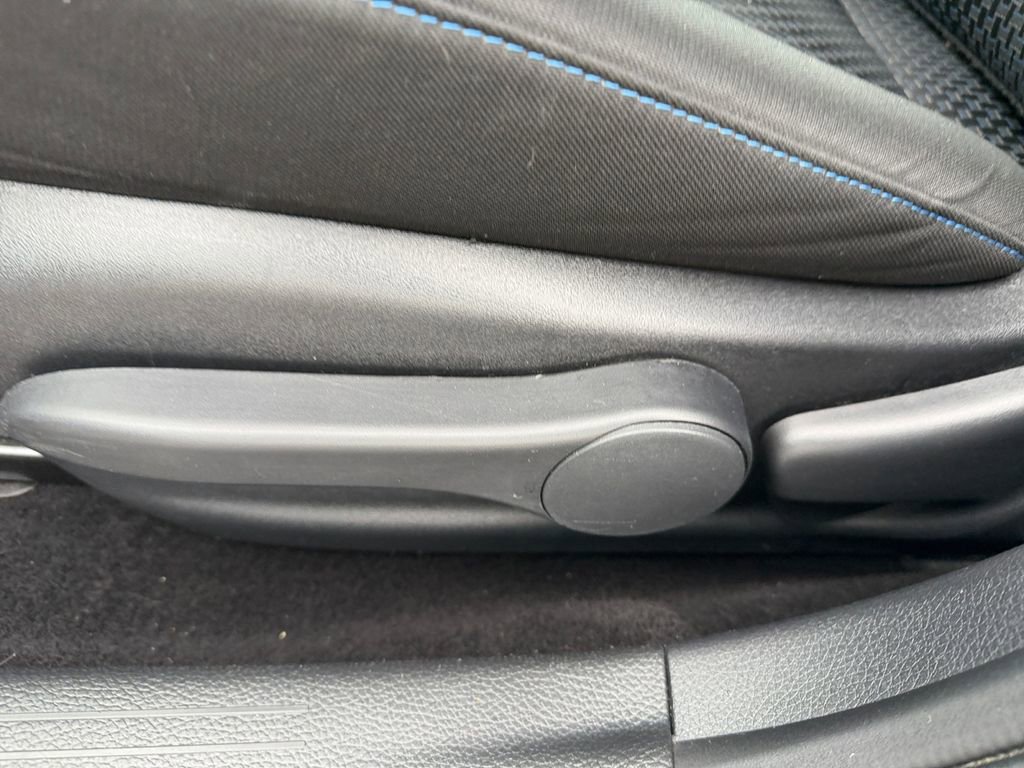 Used 2018 Nissan Sentra SR w/ Technology Package image 13