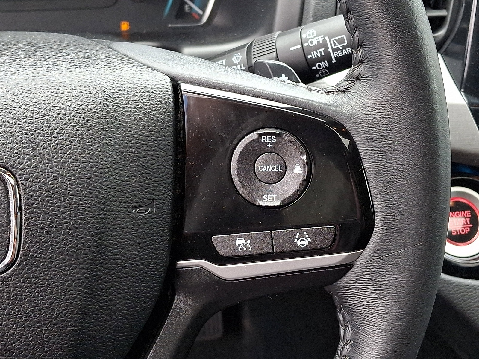 Used 2023 Honda Odyssey Touring image 29