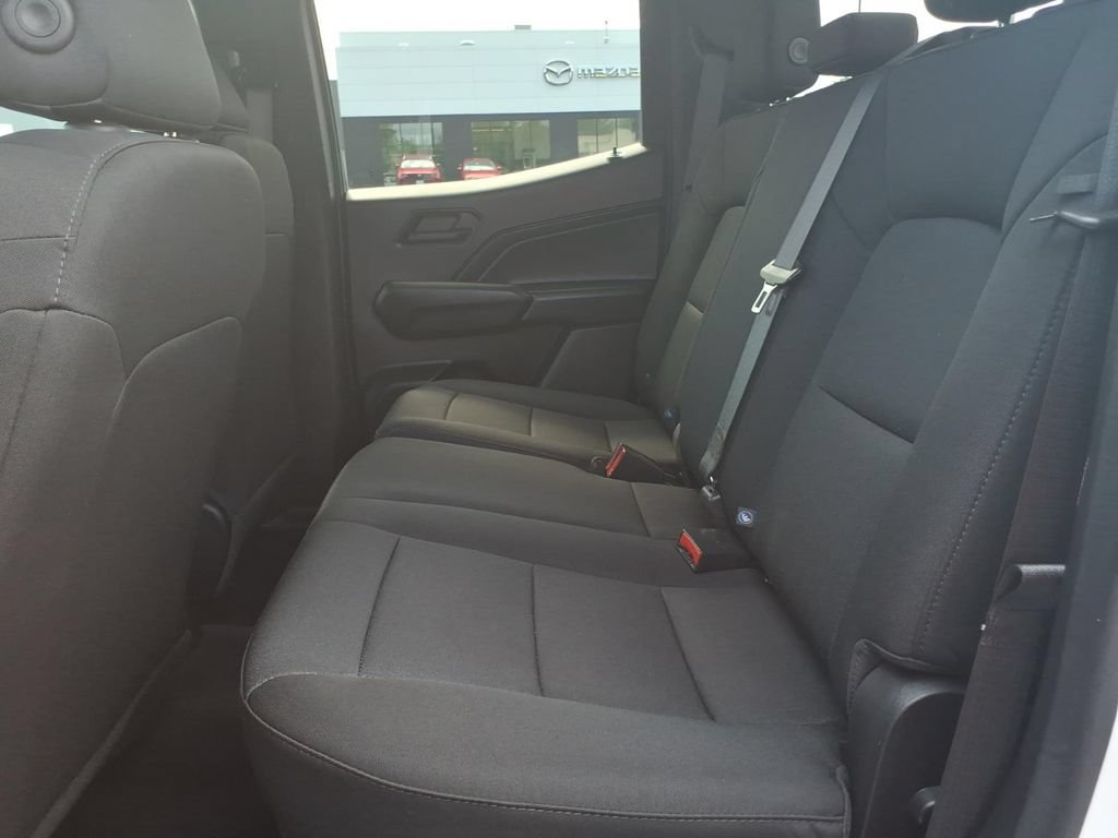 Certified 2024 Chevrolet Colorado W/T RWD image 13