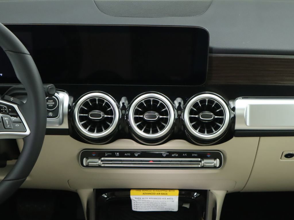 Used 2026 Mercedes-Benz GLB 250 image 14