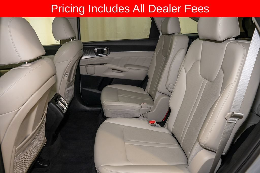 Certified 2023 Kia Sorento SX AWD/4WD image 8