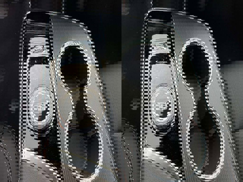 New 2026 Cadillac Lyriq Premium Luxury image 15