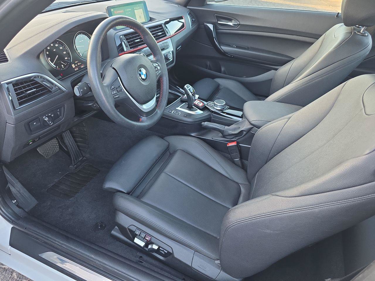 Used 2019 BMW 230i Coupe w/ Premium Package RWD image 4