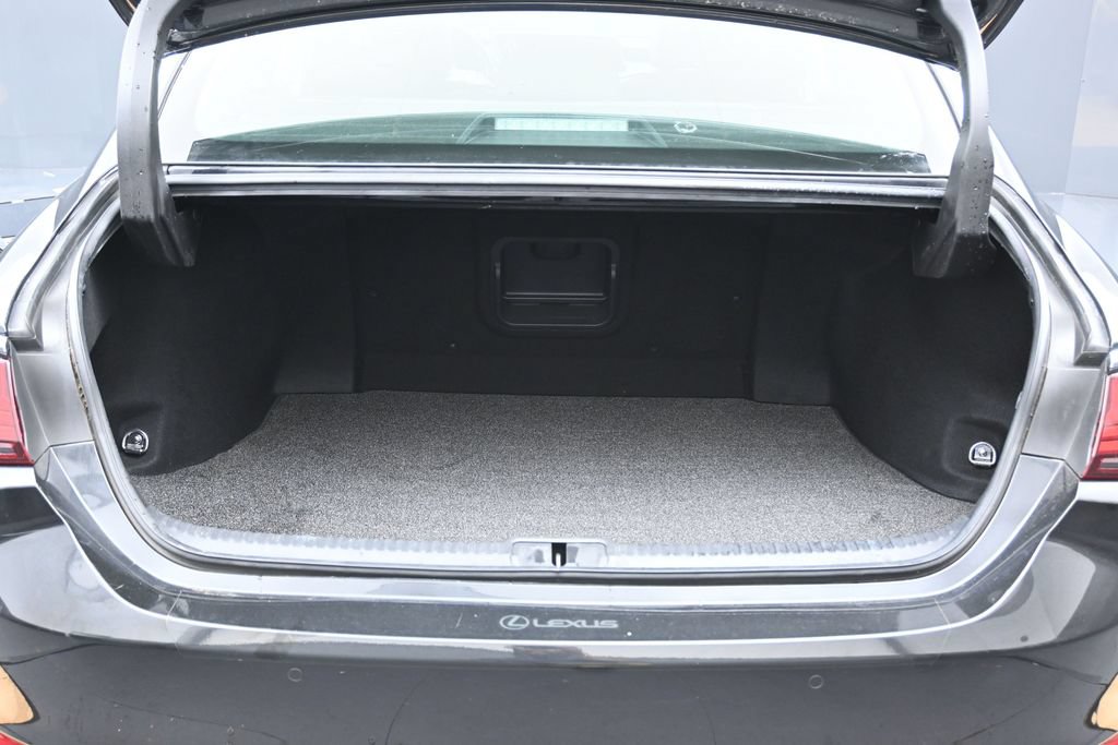 Used 2019 Lexus ES 350 Ultra Luxury w/ Accessory Package 2 FWD image 17