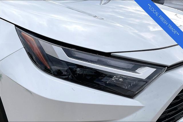 Used 2024 Toyota RAV4 XLE Premium FWD image 31