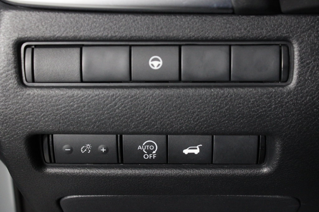 Certified 2024 Nissan Rogue SV w/ SV Premium Package FWD image 26