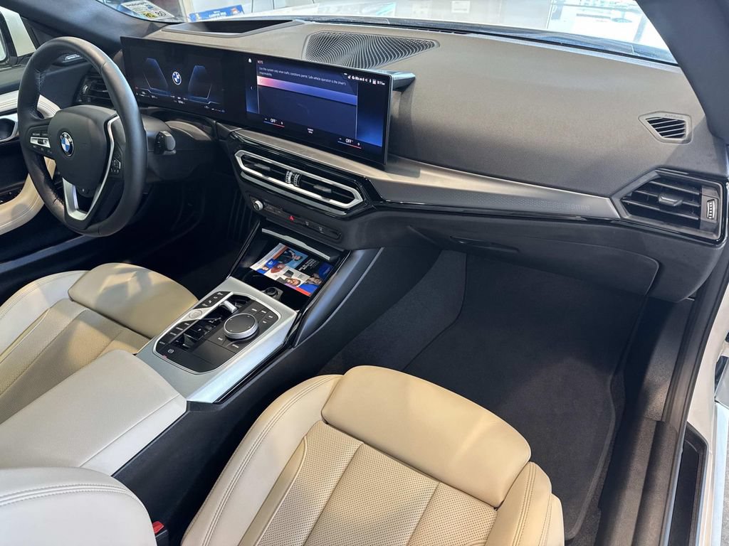 Used 2023 BMW 230i Coupe w/ Premium Package RWD image 17