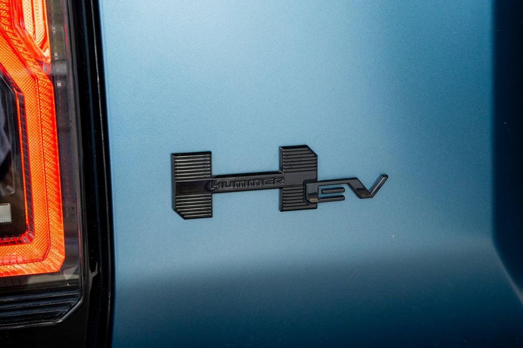 Used 2024 GMC Hummer EV 3X w/ Omega Edition AWD/4WD image 19