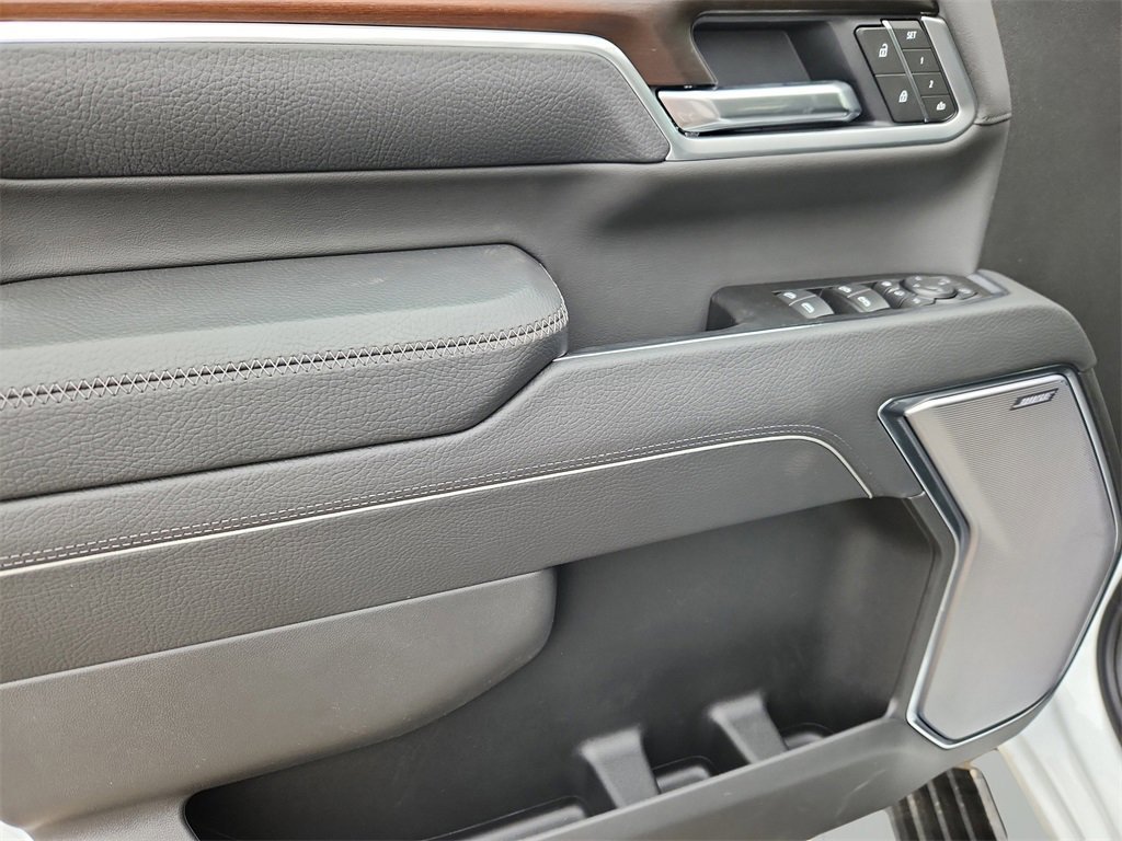 New 2026 GMC Sierra 2500 Denali w/ Denali Reserve Package image 7