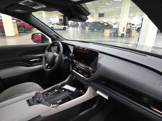 New 2026 Toyota Grand Highlander AWD Hybrid image 9