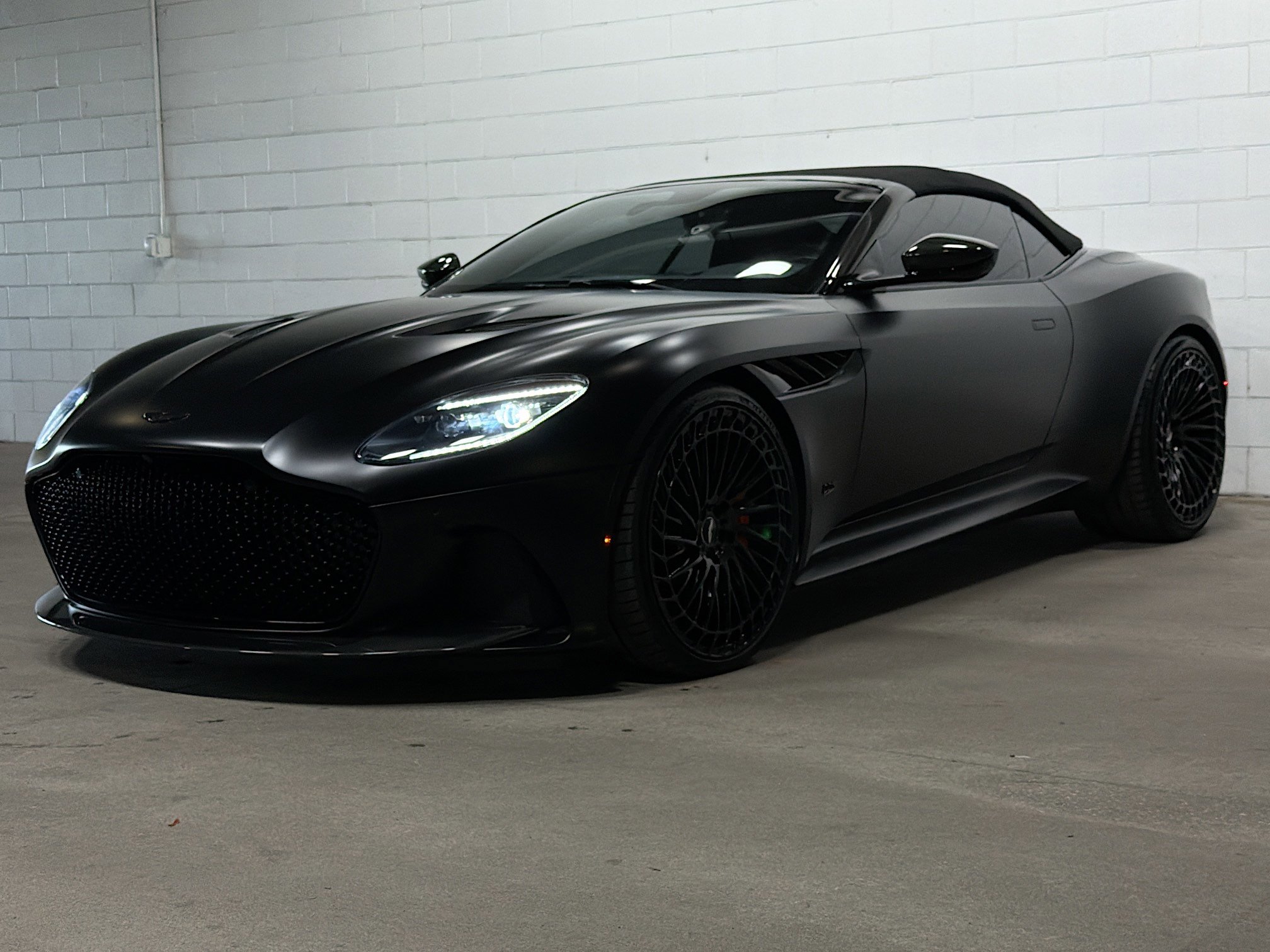 Used 2022 Aston Martin DBS Superleggera Volante