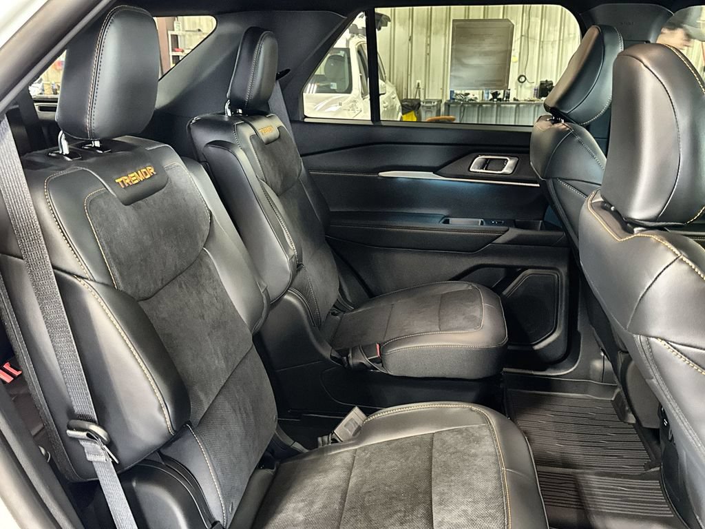 New 2026 Ford Explorer Tremor w/ Tremor Convenience Package AWD/4WD image 31